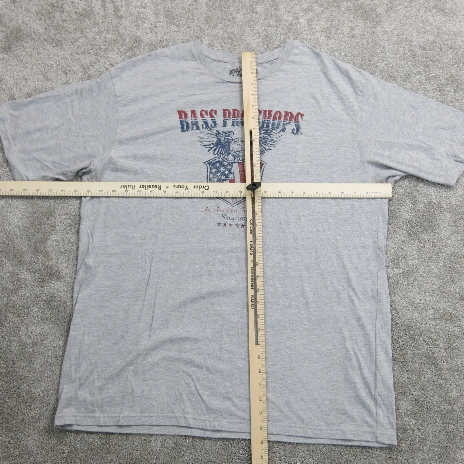 Bass Pro Shops Mens T-Shirt Short Sleeve Crew Neck Tee Baseball Gray Size XL