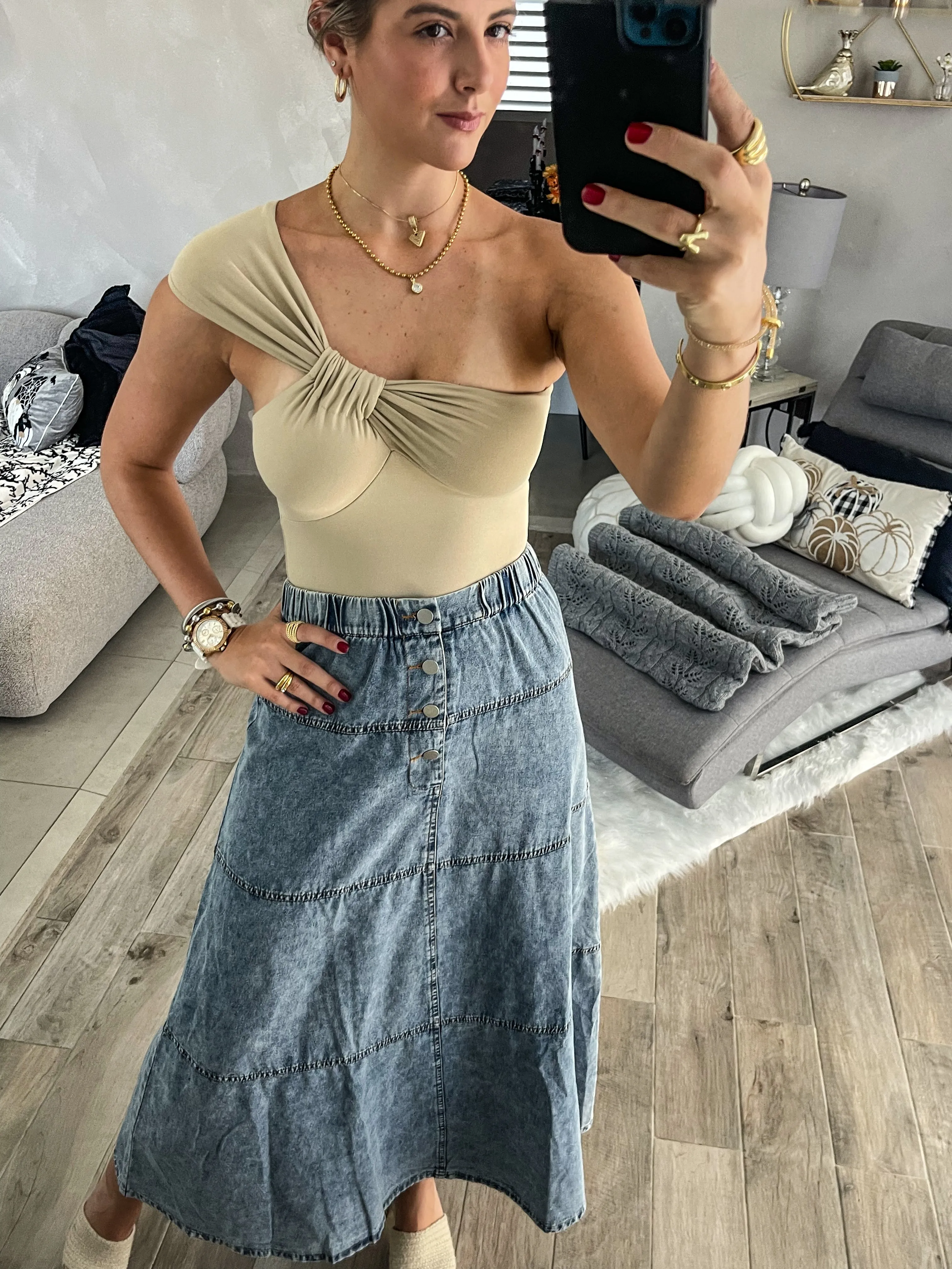 BEIGE ONE SHOULDER BODYSUIT