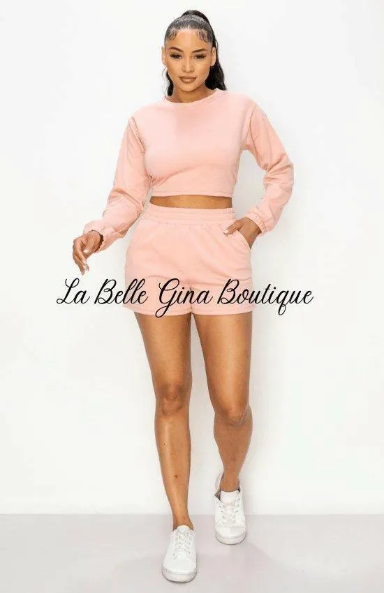 BENI long sleeves with cuffed hem round neck short set.