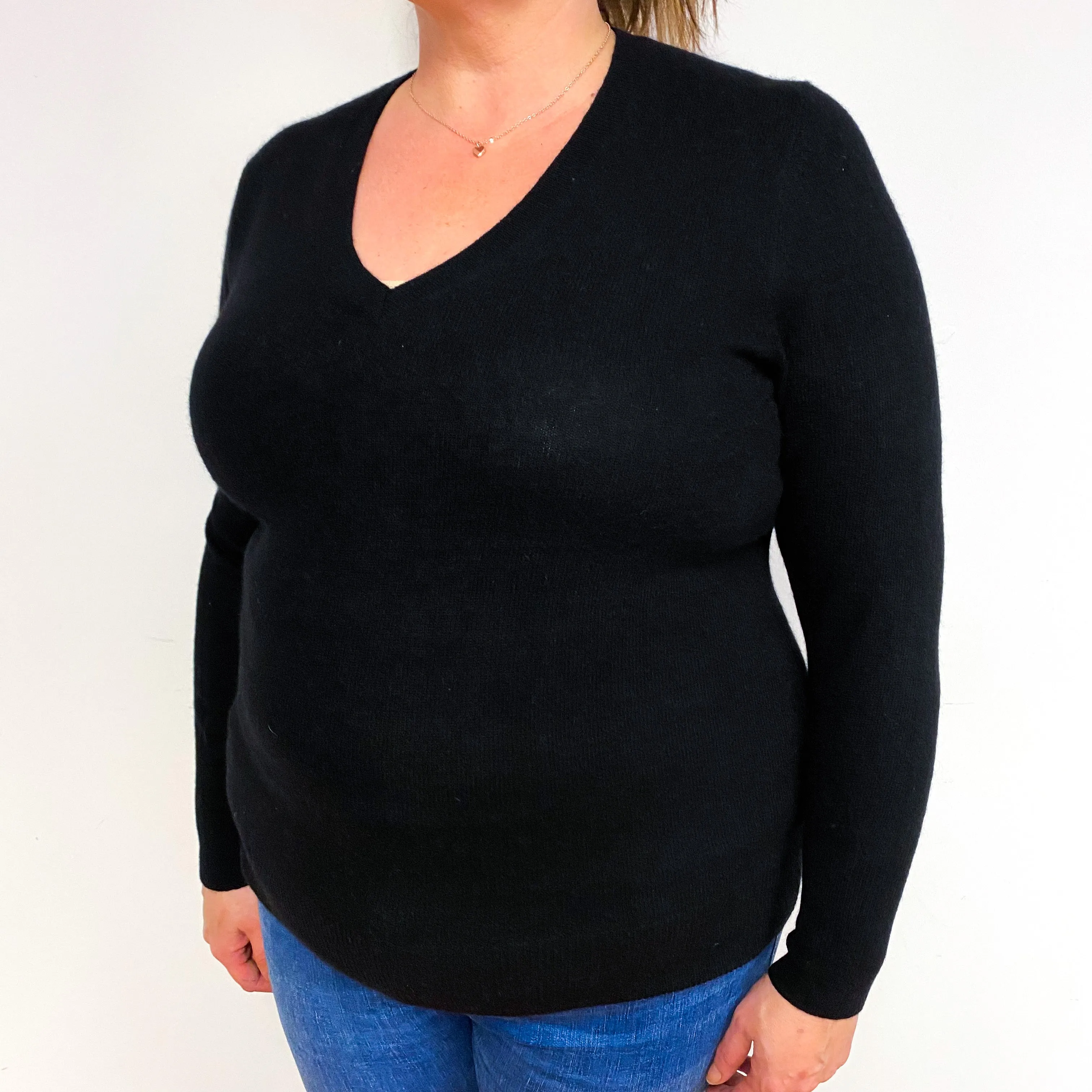 Black Deep Cuff Cashmere V-Neck Jumper Extra Large
