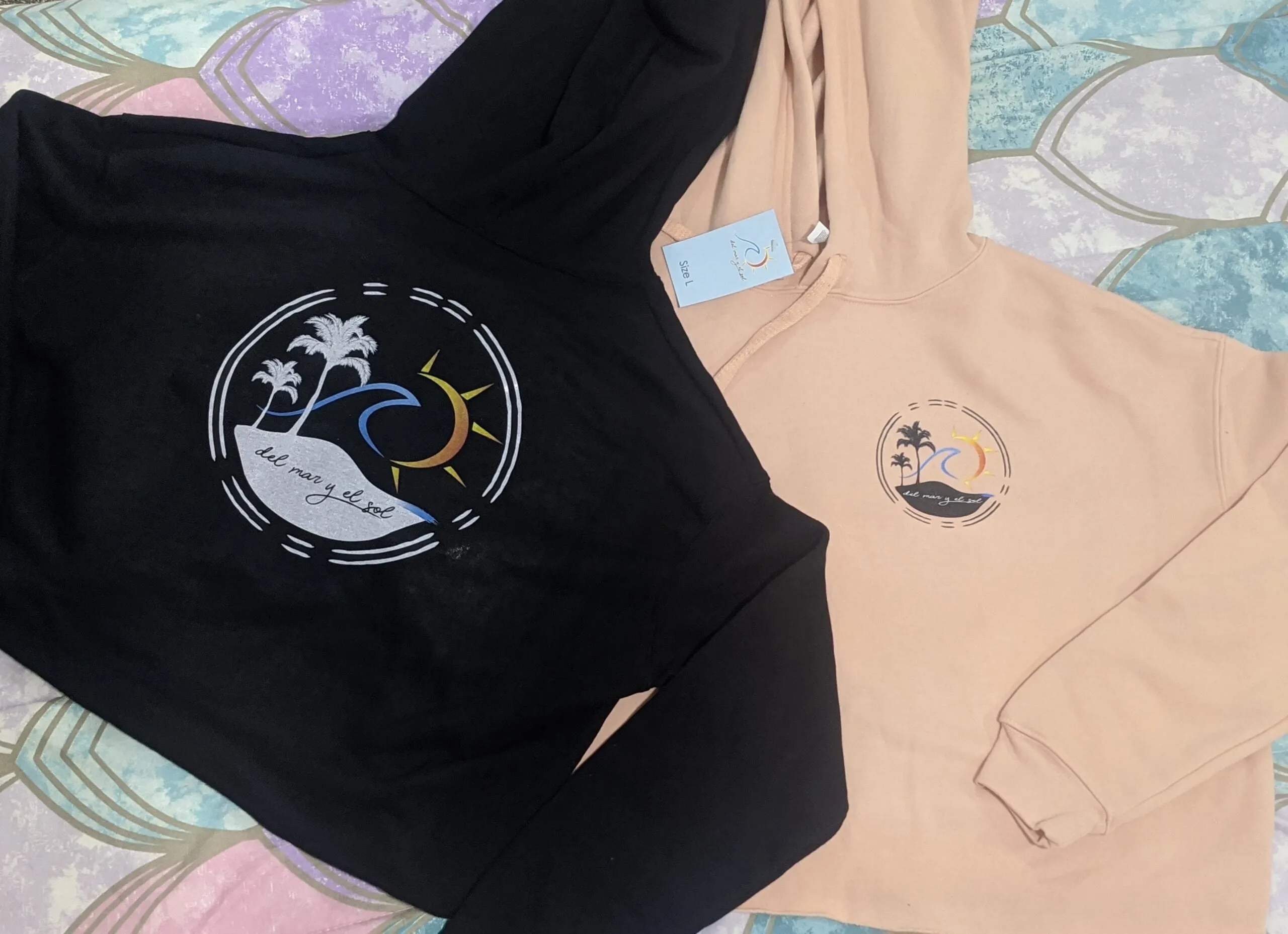 Del Mar y el Sol Crop Hoodie Sweater