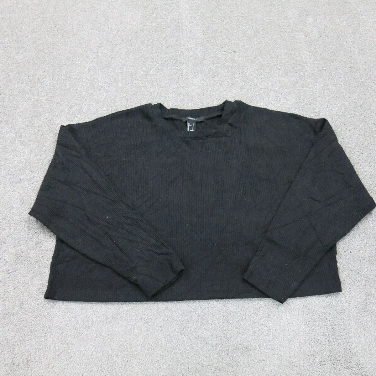 Forever 21 Womens Crop Sweater Knitted Long Sleeves Round Neck Black Size S