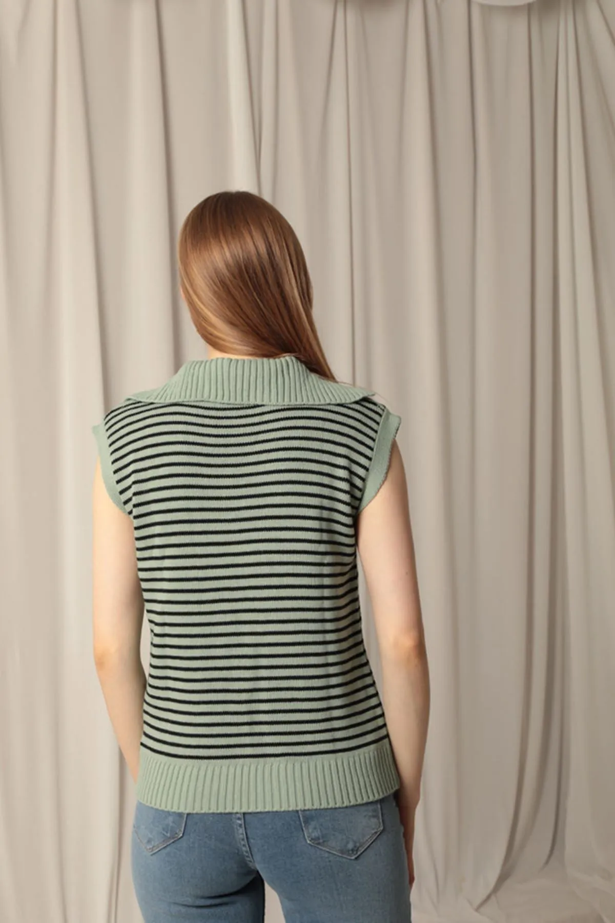 KKT Knitwear Fabric Striped Women's Crop Mint Sweater - Calais