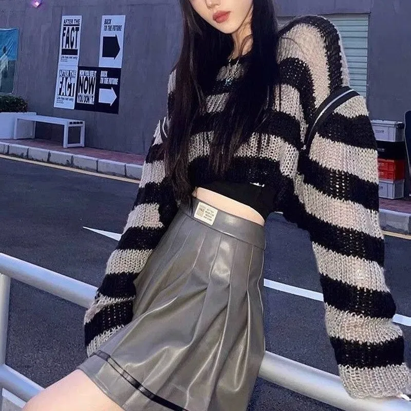 Lose Crop Sweater