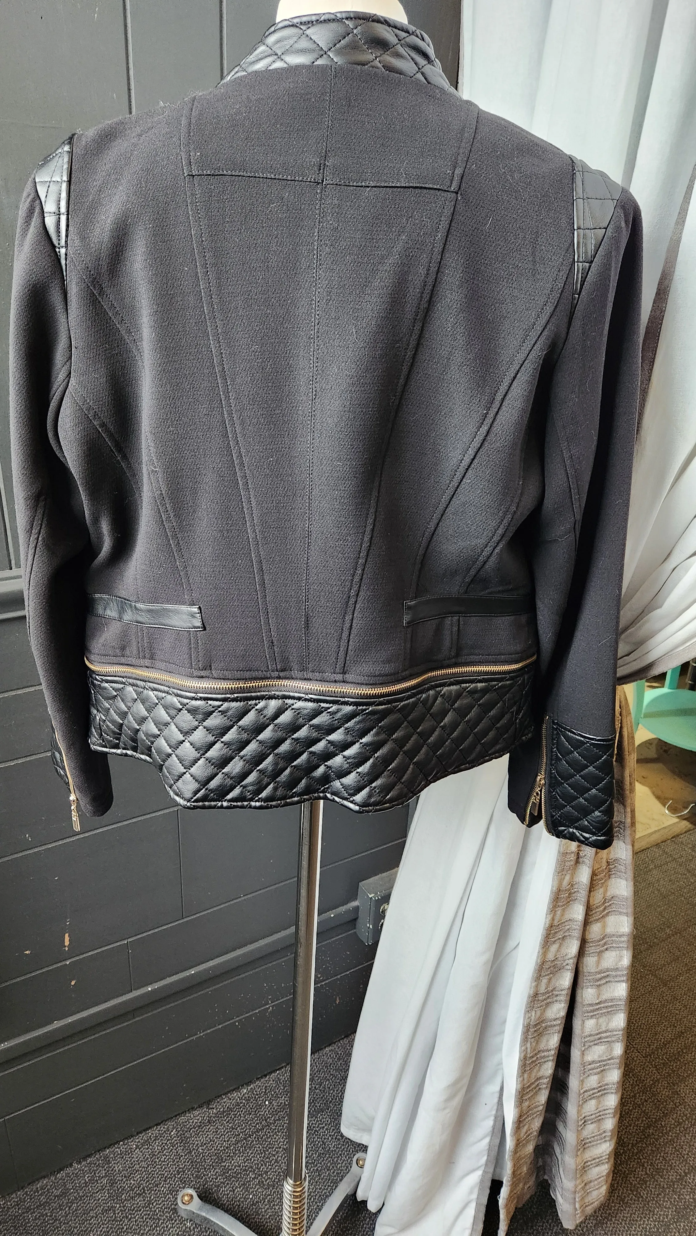 Luii Black Cloth and Leather Jacket with Zipper Details