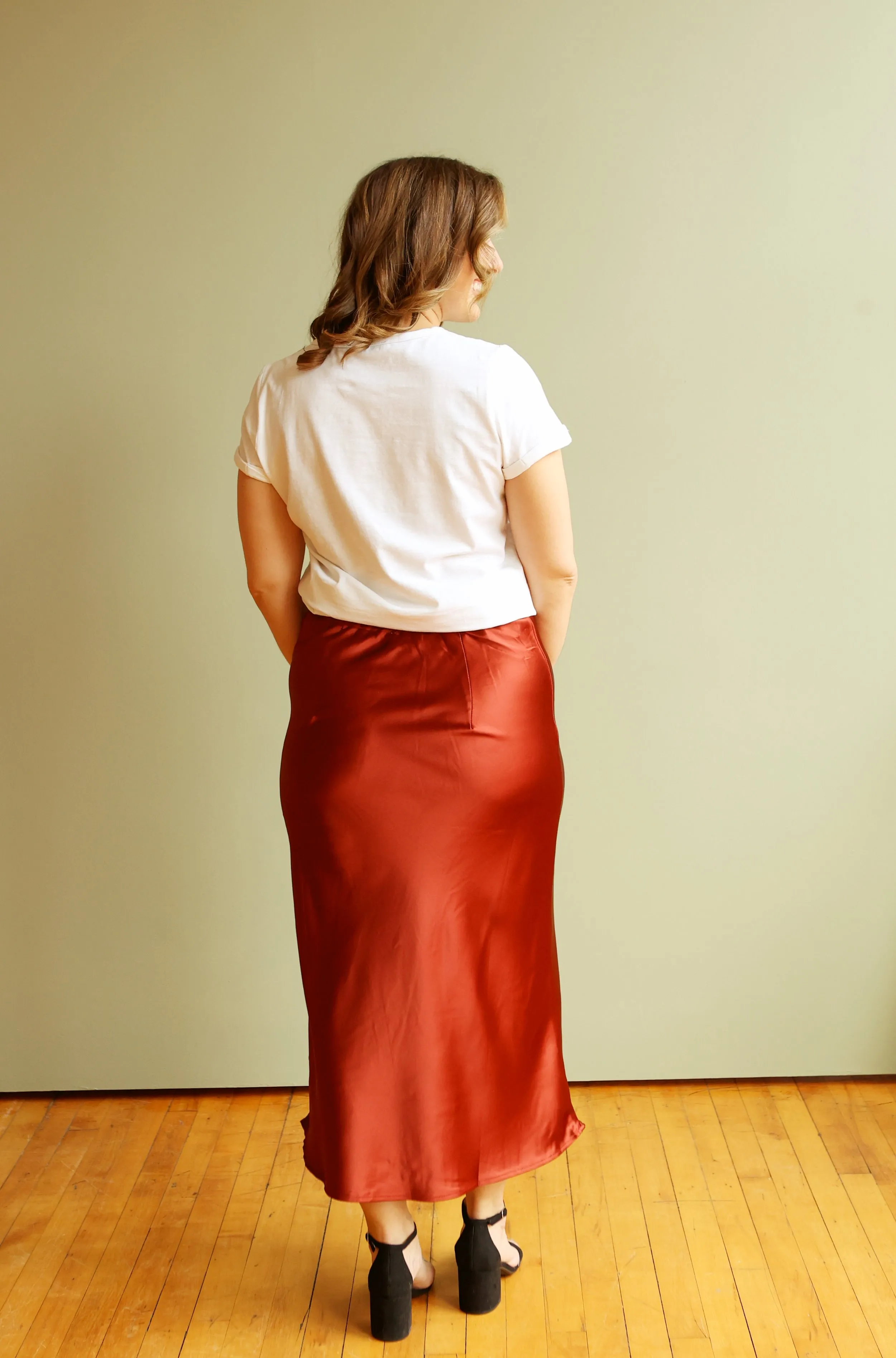 MADDY Slip Midi Skirt