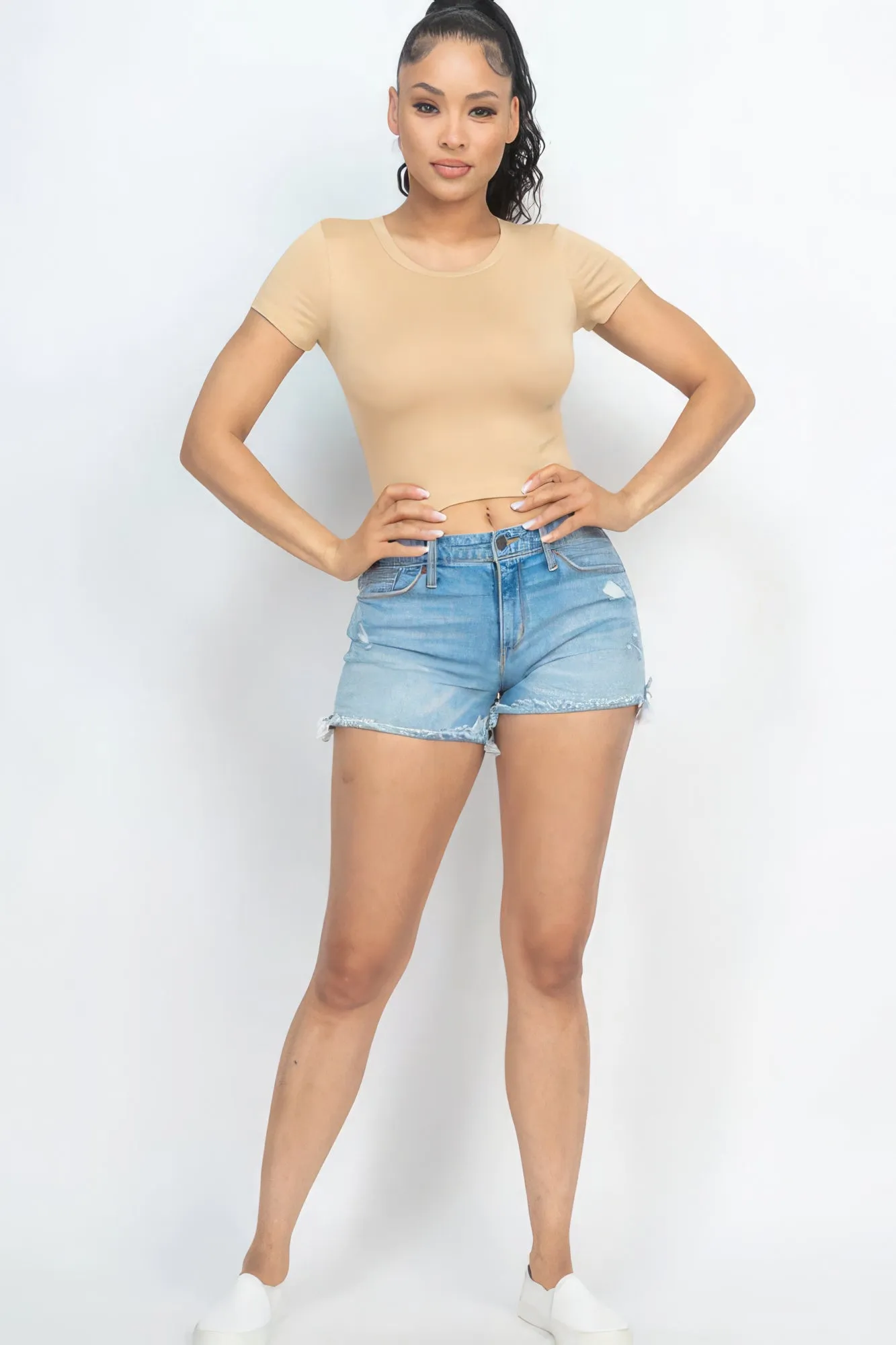 Short Sleeve Roundneck Crop Top for Women