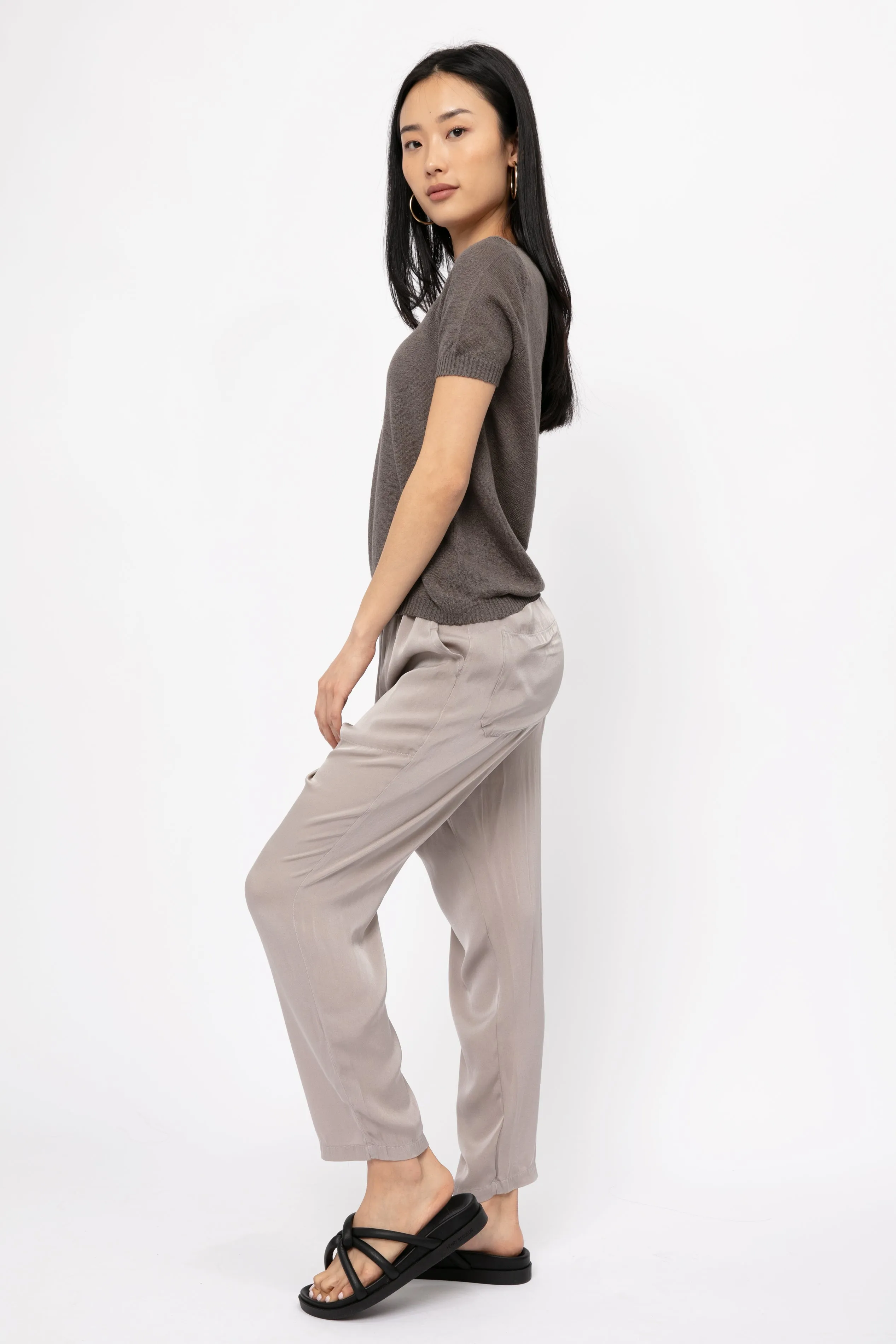 Silk Crop Pant in Greige