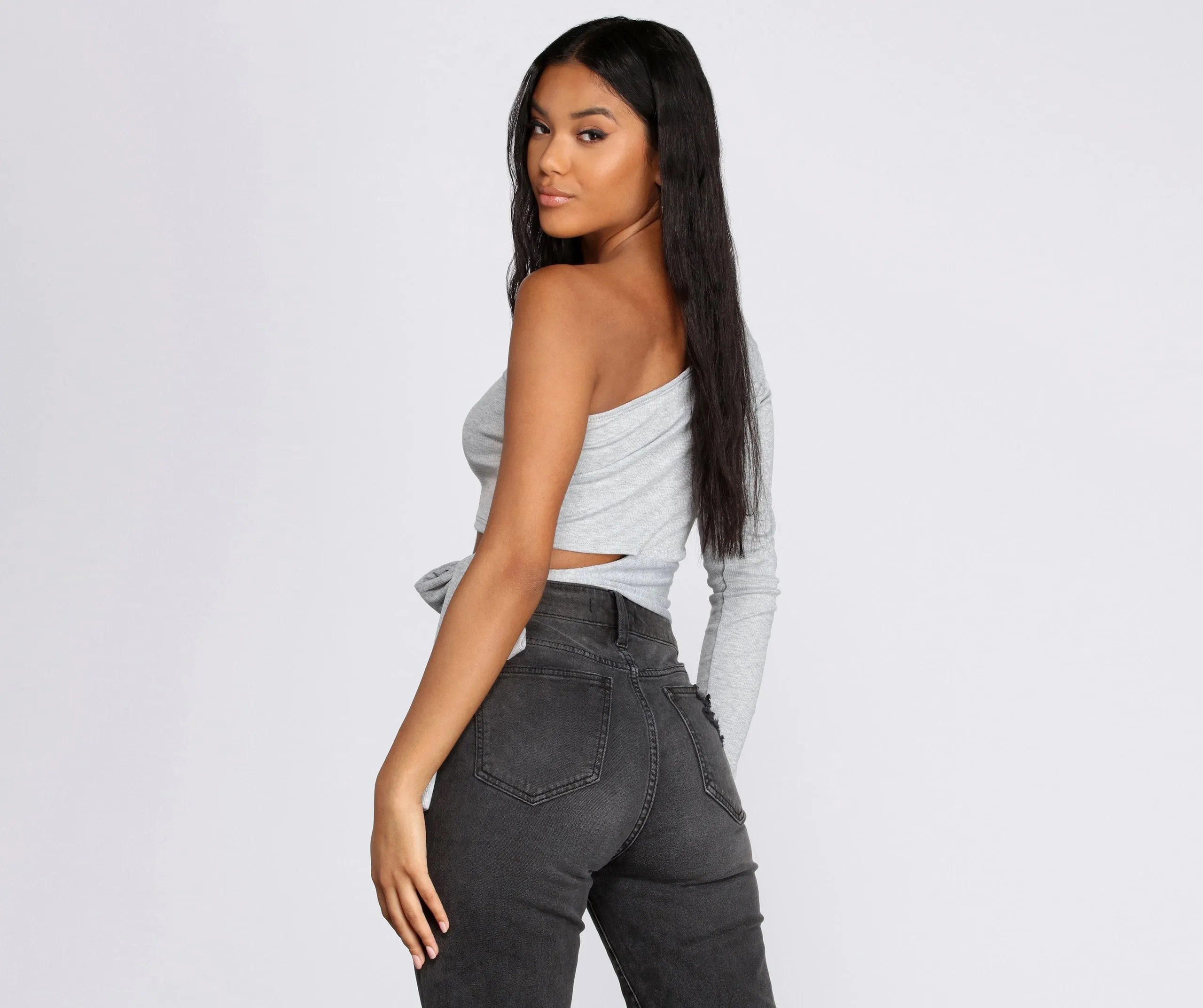 Single Sleeve Ribbed Crop Top