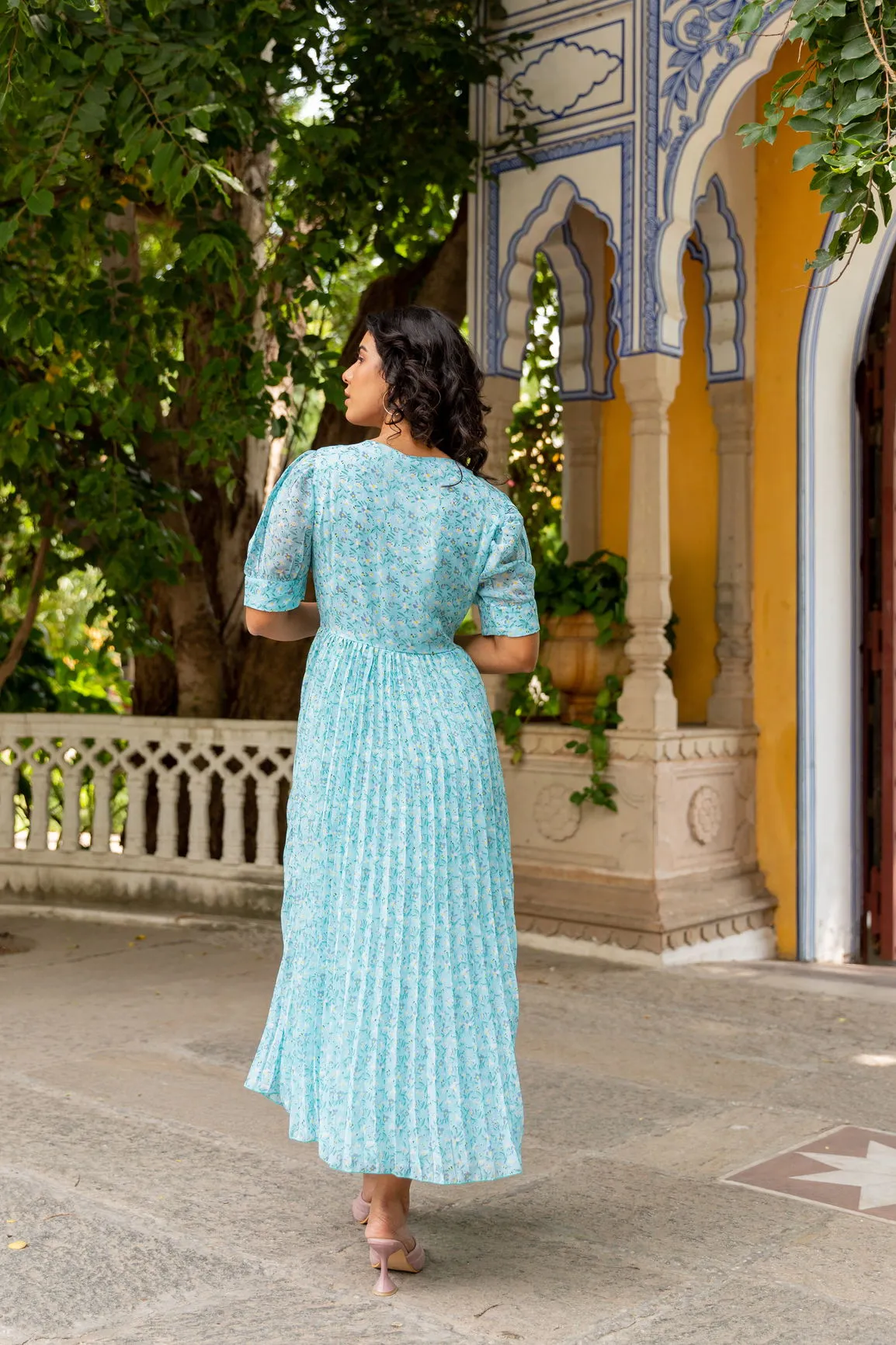 SKY BLUE PLEATED MAXI