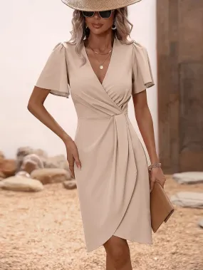 Sue Cross Border Pleated V-Neck Dress