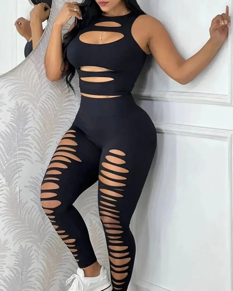 Trendy BlackHigh Waist Crop Top And Bottom Set