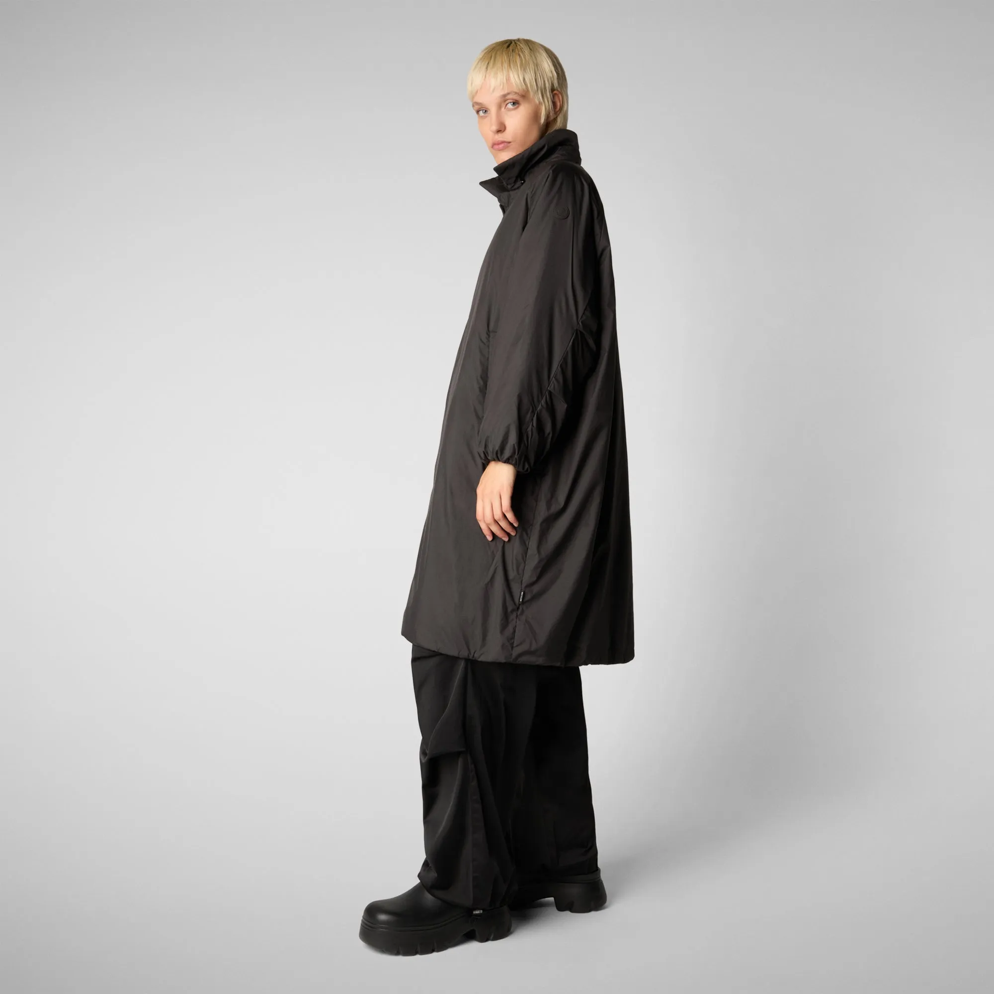 Woman's hooded coat Winona in brown black