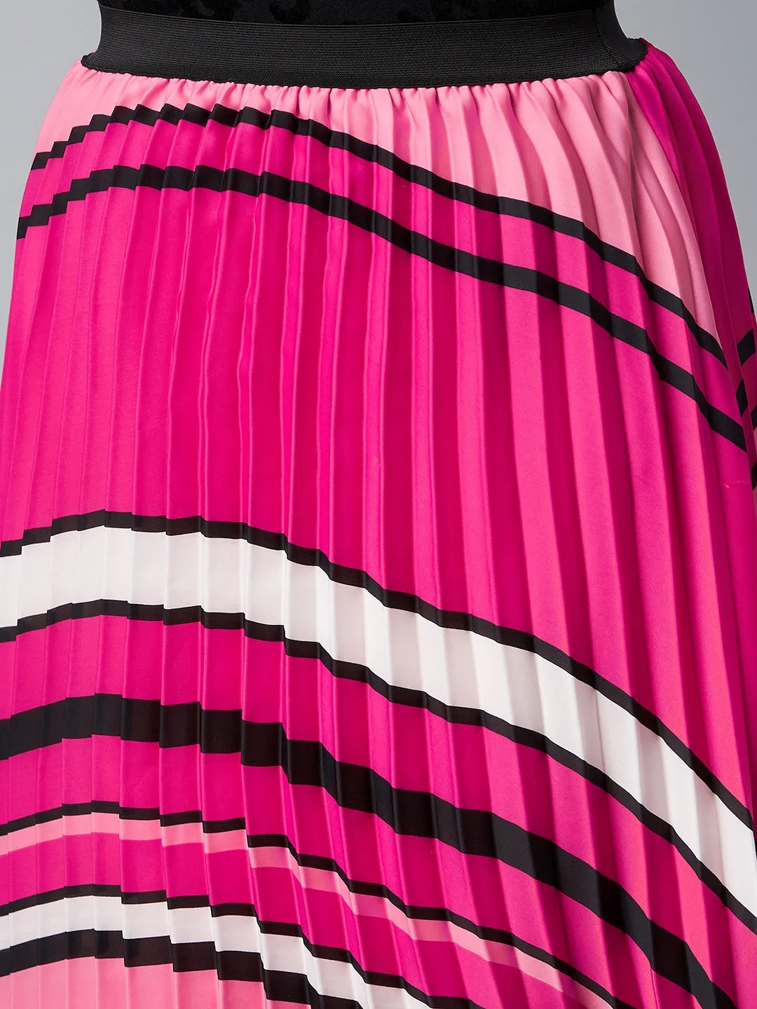 Women's Pink Pleated Satin Skirt - Stylestone